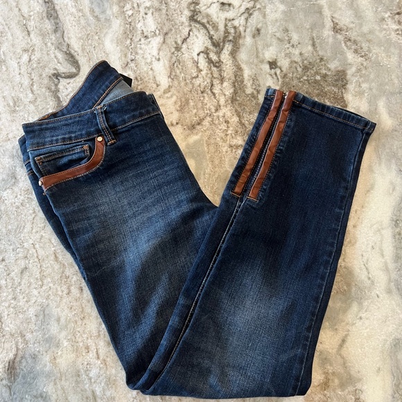 White House Black Market Jeans - Picture 5 of 5